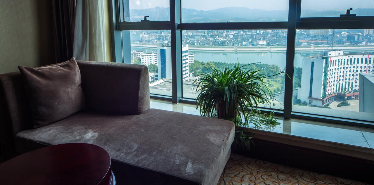 Da Cheng Shan Shui Hotel Чжанцзяцзе Номер фото