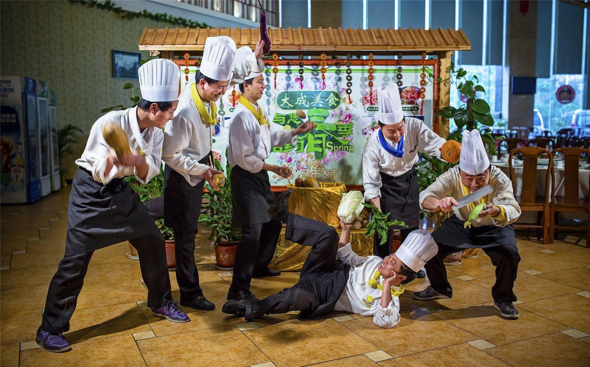 Da Cheng Shan Shui Hotel Чжанцзяцзе Экстерьер фото
